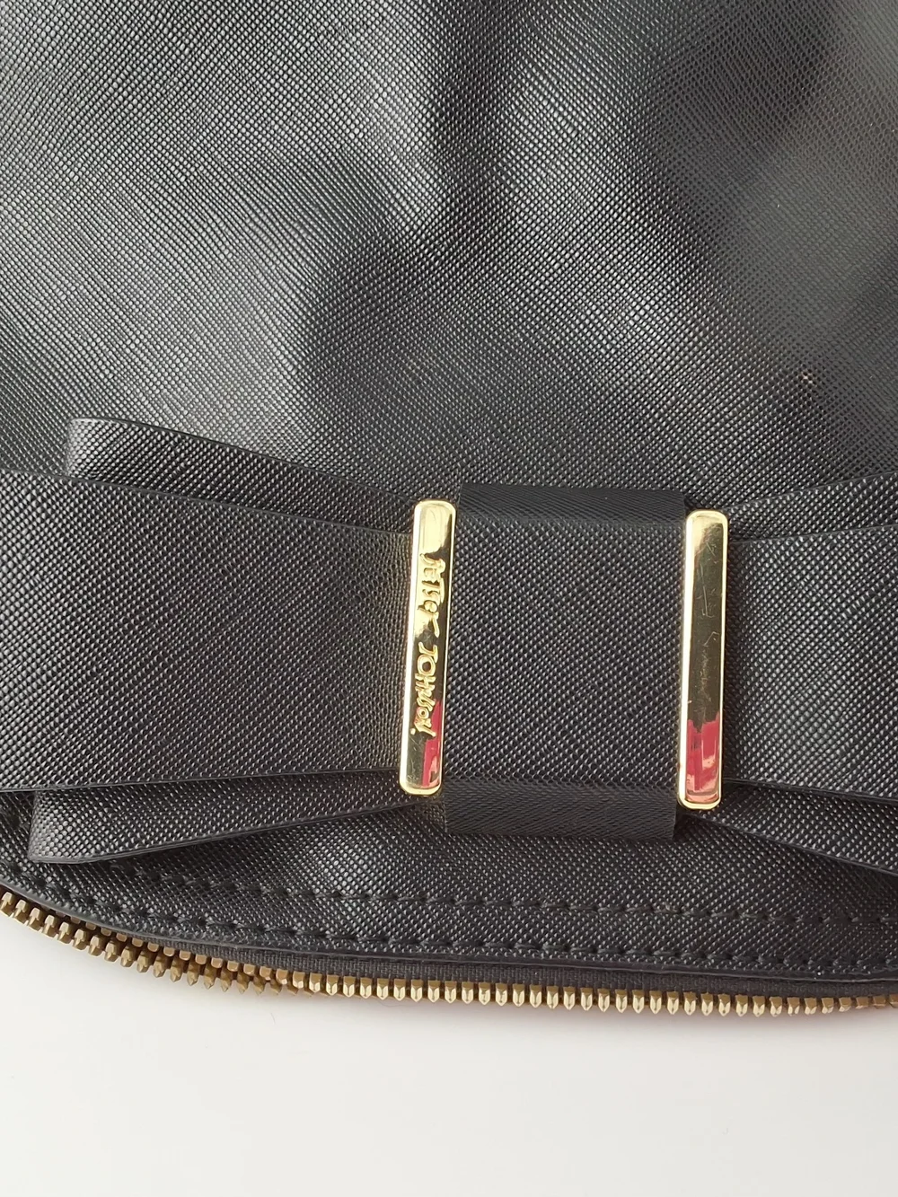 Vintage Betsey Johnson Black Saffiano Bow Dome Crossbody Bag